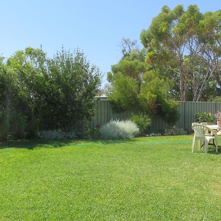 Jurien Beachfront Holiday Units Villa Jurien Bay Exteriör bild