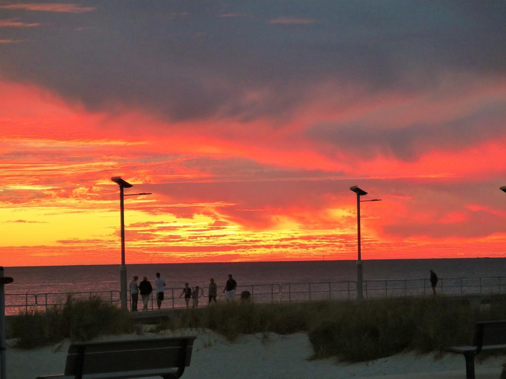 Jurien Beachfront Holiday Units Villa Jurien Bay Rum bild