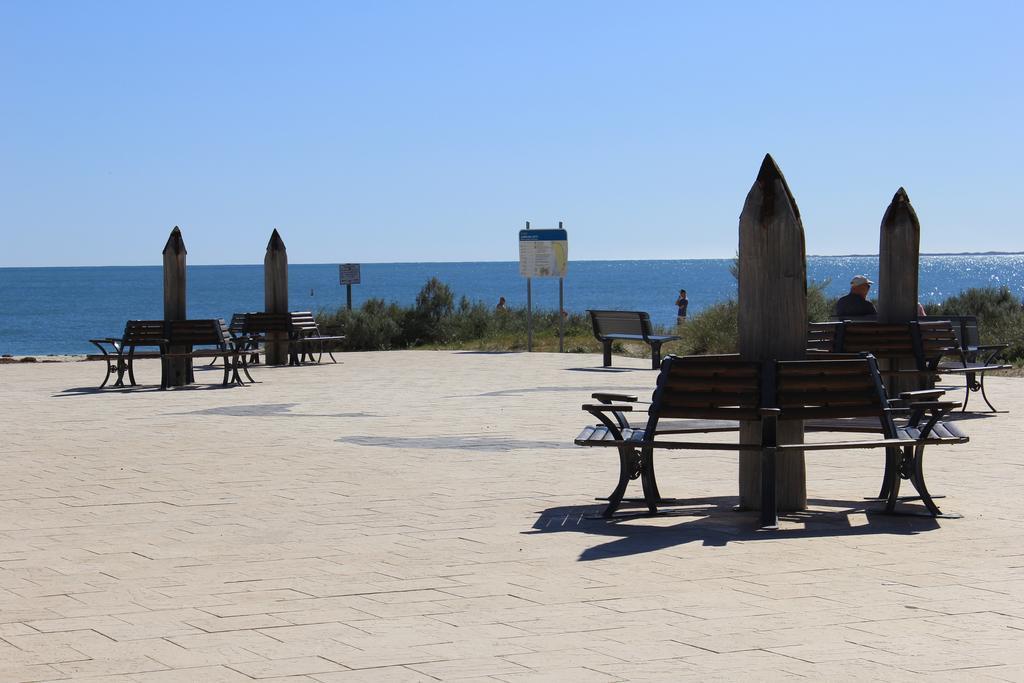 Jurien Beachfront Holiday Units Villa Jurien Bay Exteriör bild